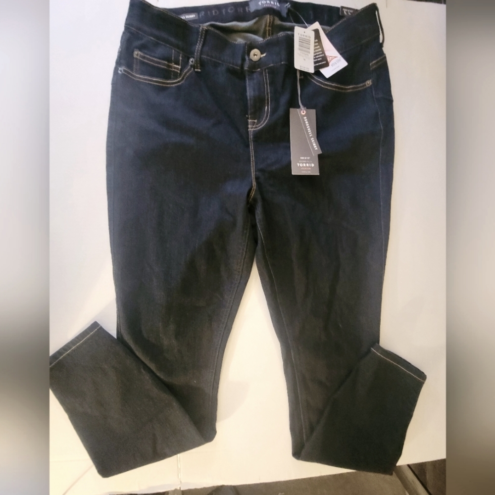 Bombshell skinny jeans